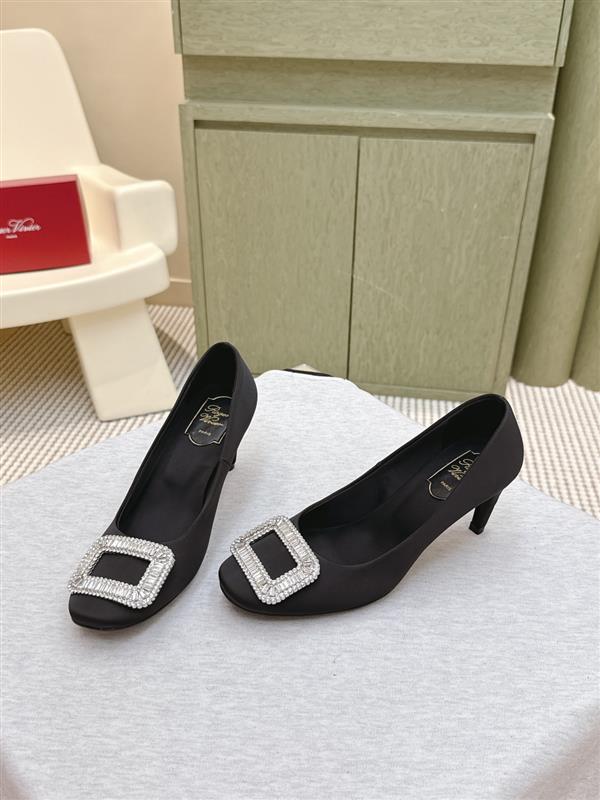 20251127171739919 300